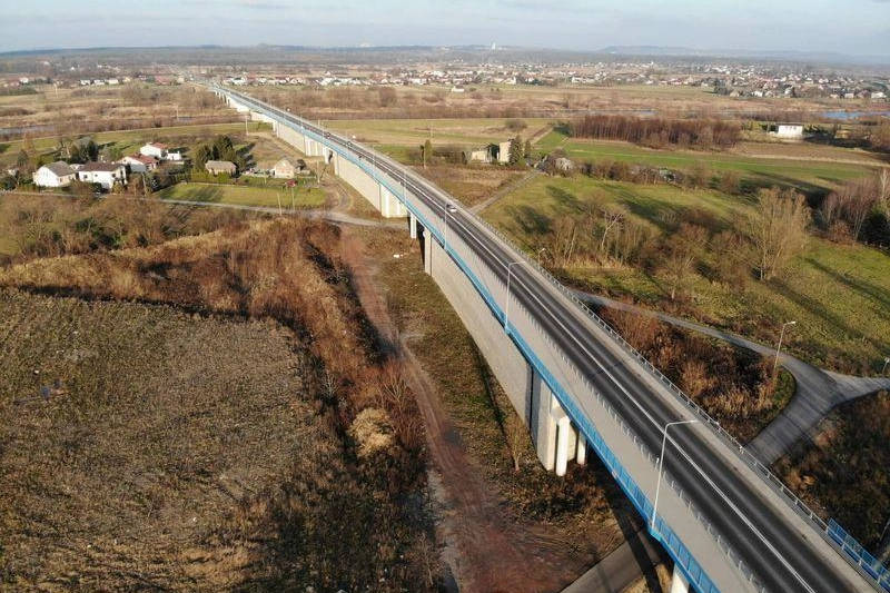 OptemBLOK – retaining walls for road bypass