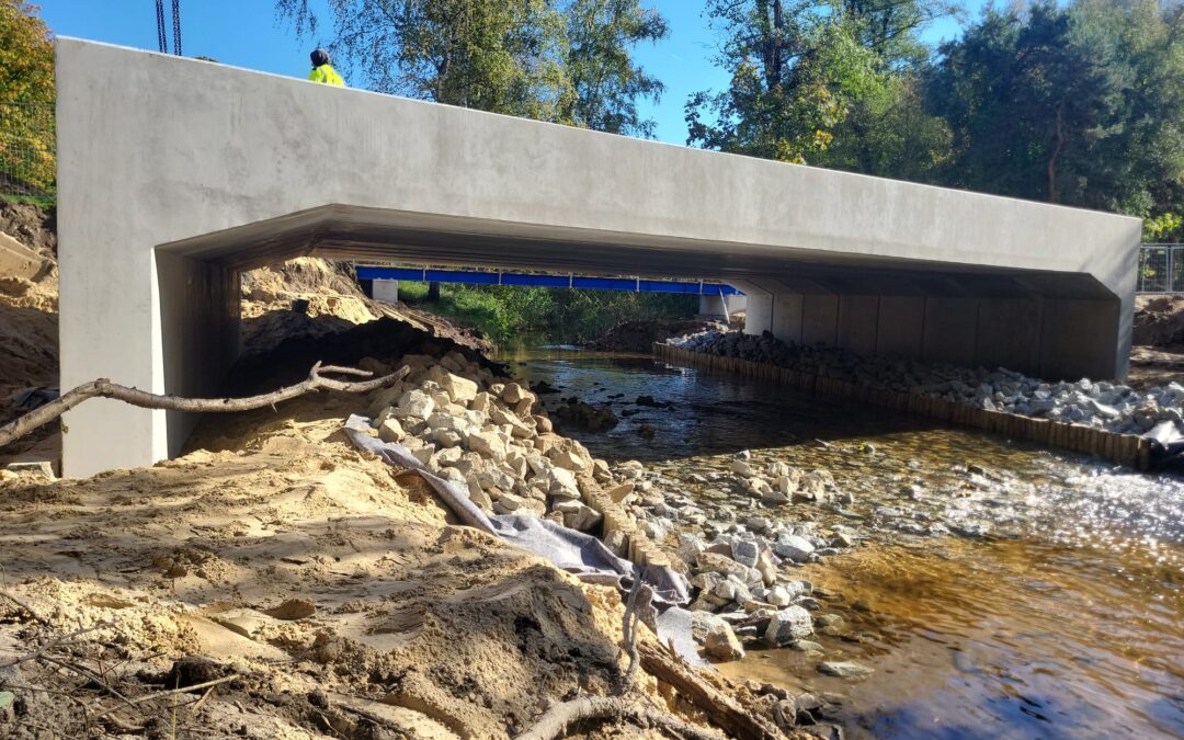 General – new river bridge using precast arches